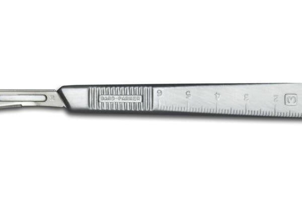 371716 STAINLESS STEEL STERILE SURGICAL BLADE SZ #15C 150CS
