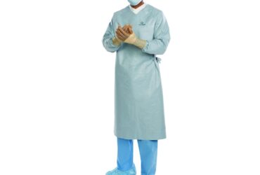 44679 HALYARD AERO CHROIME BREATHABLE SURGICAL GOWN