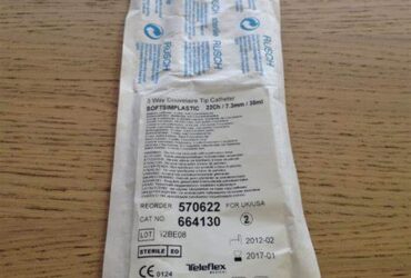 570622 3-WAY FOLEY 22FR 16″ COUVELAIRE PURP STERILE BX10