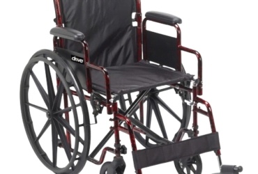 Drive Medical RTLREB18DDA-SF Rebel Lightweight Wheelchair