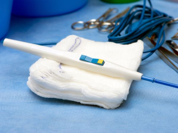 Electrocautery devices like ConMed hyfrecator 2000 are widely used in cosmetic treatments