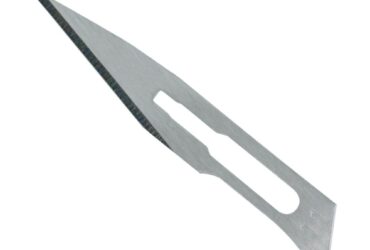 4-311 BLADE STAINLESS SURGICAL 11