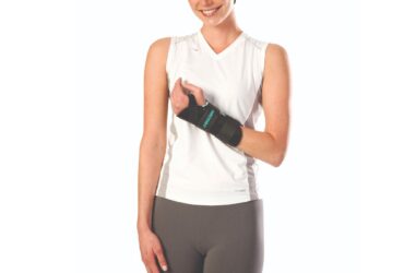 05WTMR WRIST BRACE, A2 W/THUMB SPICA