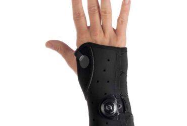 DJ Ortho Exos Wrist Brace - Right Hand Medium 221521111