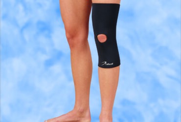DeRoyal NE7702-72 Open Patella Knee Support S
