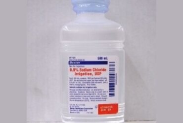 Baxter 2F7123: 0.9% Sodium Chloride Irrigation Solution, 500 mL Bottle  