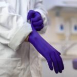 Sonic 9377B8: Nitrile Exam Gloves, Large, Powder-Free, Hypoallergenic