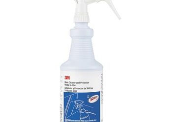 3M Ready-to-Use Glass Cleaner with Scotchgard – Reliable and Streak-Free Shine, Apple Scent, 32 oz Spray Bottle, 12 per Carton