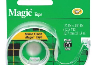 3M Magic Tape with Dispenser – Reliable and Smooth-Dispensing, 1/2 in x 450 in, Clear