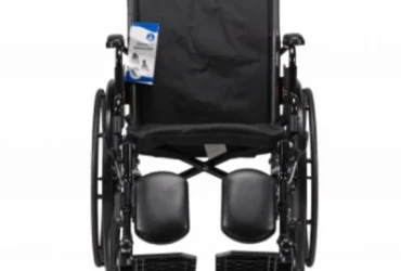 Dynarex 10248 DynaRide S3 Lite Wheelchair - w/Detachable&Flip Desk Arm FR, 20" x 16", Silver Vein, 1pc/cs