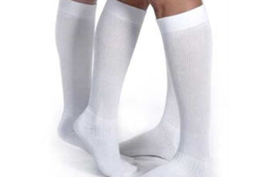 JOBST ACTIVEWEAR KNEE 20-30 CLOSED TOE COOL WHITE LGFC