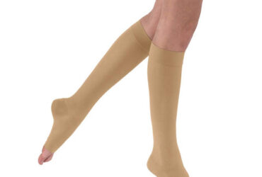 JOBST ULTRASHEER KNEE 20-30 OPEN TOE HONEY LG