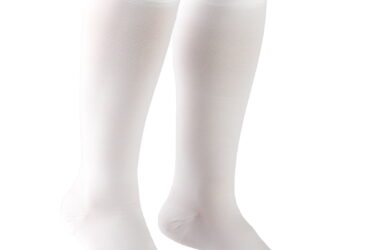ACTIVA SHEER THERAPY KNEE 15-20 CLOSED TOE WHITE D