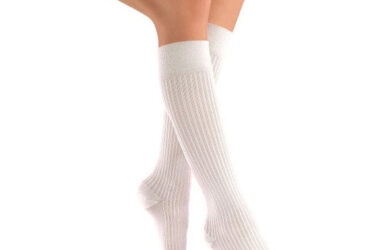 JOBST SOSOFT 15-20 KNEE RIBBED CLOSED TOE WHITE LG