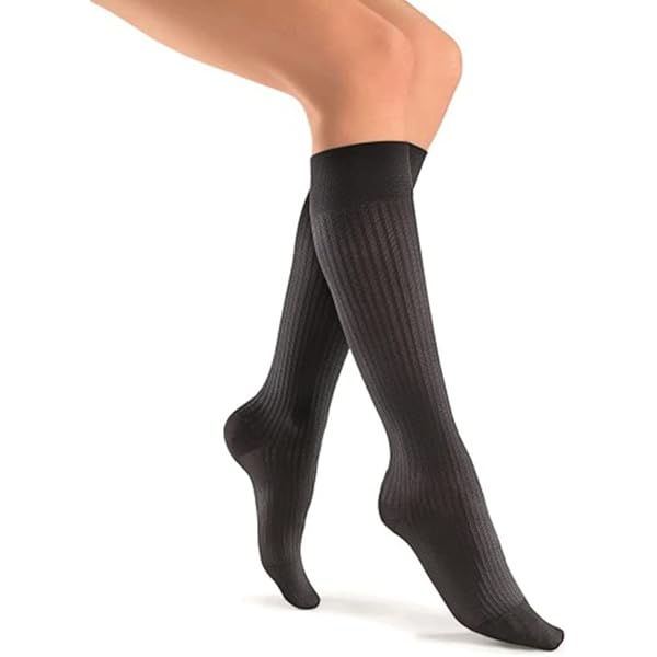 JOBST SOSOFT 15-20 KNEE RIBBED CLOSED TOE BLACK MD