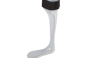 ANKLE FOOT ORTHOSIS/FOOT DROP SPLINT RGT WHT MD