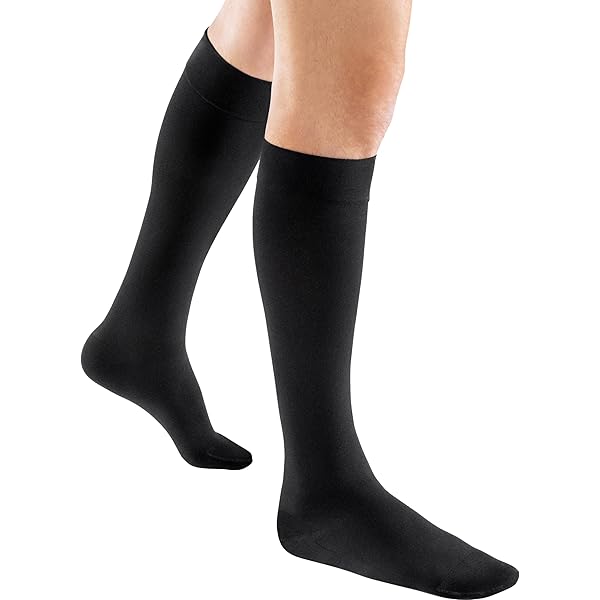 JOBST SOSOFT KNEE 8-15 BROCADE CLOSED TOE BLACK SMALL CS
