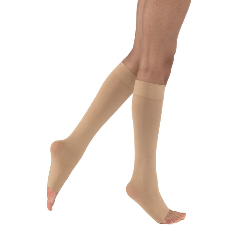 JOBST OPAQUE KNEE 20-30 OPEN TOE PETITE NATURAL MD
