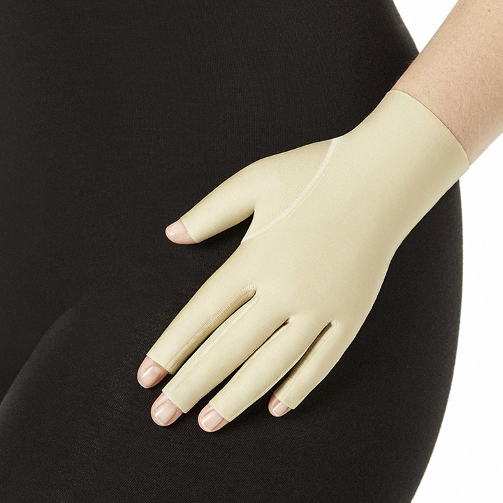 FARROW-15-20-GLOVE-Tan-8.jpg FARROW 20-30 GLOVE TAN SIZE 1