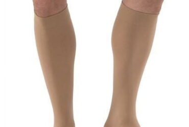 JOBST RELIEF KNEE HIGH SILICONE 30-40 CLOSED TOE BEIGE MEDIUM