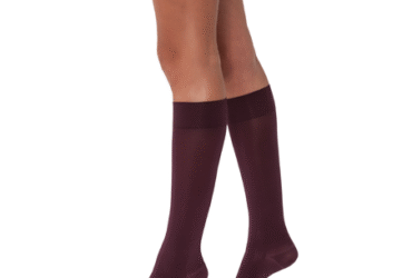 JOBST OPAQUE 15-20 KNEE SOFTFIT CLOSED TOE CRANBERRY MD