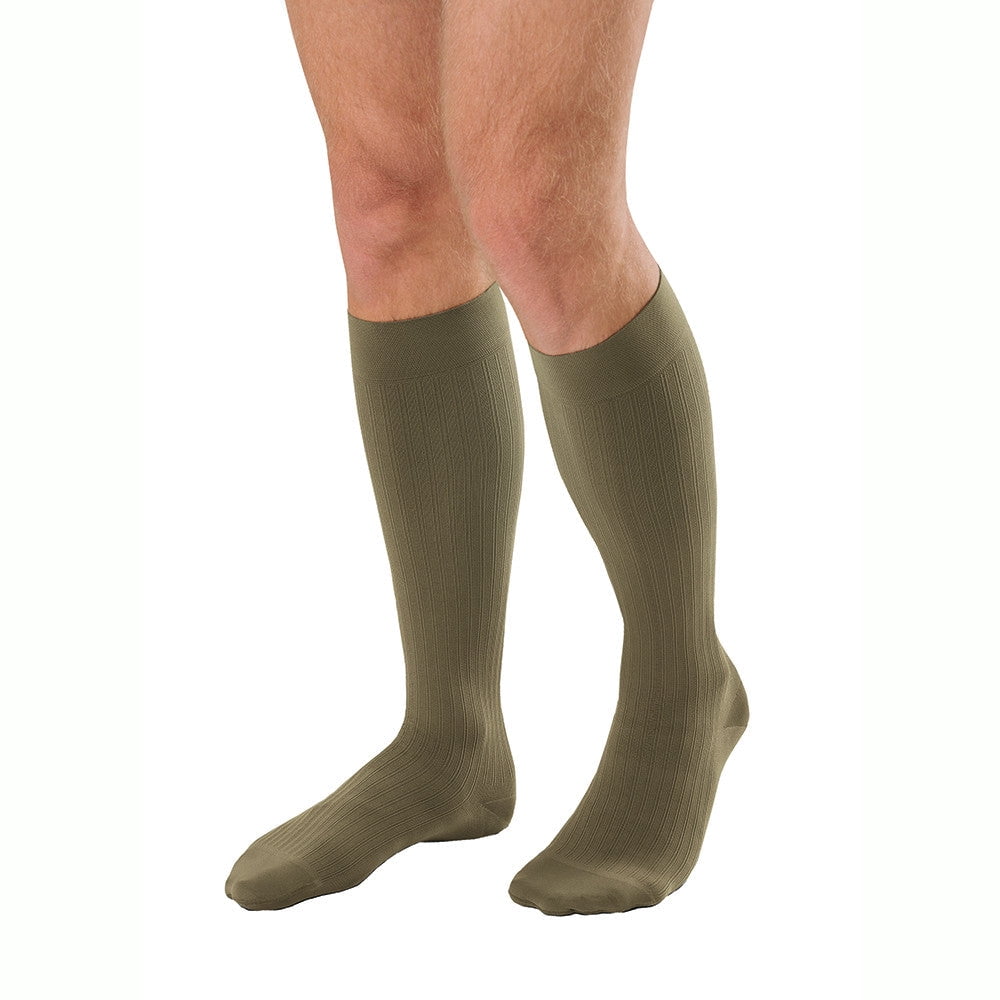 Jobst-For-Men-Ambition-20-30-Knee-High-Compression-Stockings-w-Softfit-Technology-Khaki-5-Long_383e4116-16db-40f1-bd3a-958336d896c1.0dbad112441a71274db15219847877c8.jpeg JOBST FOR MEN AMBITION SOFTFIT KNEE 20-30 5 LNG KHAKI