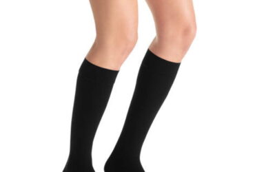 JOBST OPAQUE KNEE 30-40 OPEN TOE CLASSIC BLACK SM