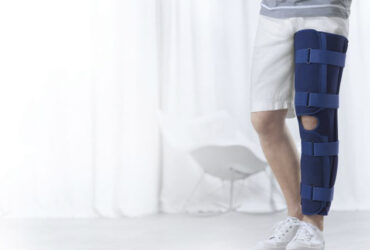 ACTIMOVE ECO KNEE IMMOBILIZER SM 20IN