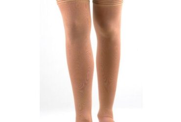 SOFT FIT 20-30 MID THIGH CLOSED TOE UNI-BAND BEIGE SM