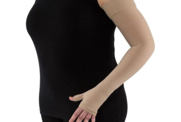 JOBST BELLA LITE GAUNTLET 20-30 BEIGE SM