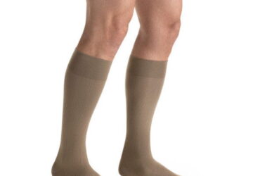 JOBST FOR MEN CASUAL KNEE 20-30 CLOSED TOE KHAKI SM