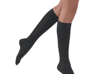 JOBST ULTRASHEER KNEE 15-20 CLOSED TOE CLASSIC BLACK MD