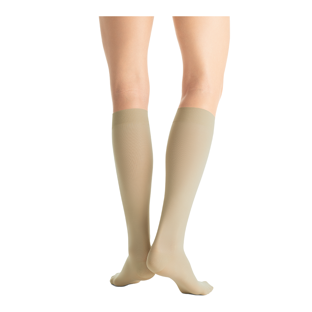 jobst-ultrasheer-kh-natural-closedtoe-1.png JOBST OPAQUE KNEE 15-20 CLOSED TOE SLK BEIGE LG CASE