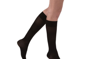 JOBST ULTRASHEER KNEE 20-30 CLOSED TOE CLASSIC BLACK LGFC