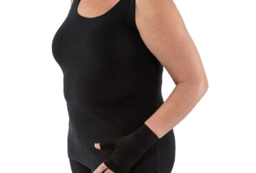 JOBST BELLA STRONG GAUNTLET 20-30 NATURAL SZ 2