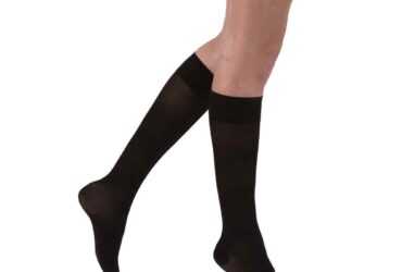 JOBST OPAQUE KNEE 30-40 CLOSED TOE CLASSIC BLACK SM