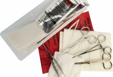 Arthroscopy Surgical Pack II for Dropped Leg Procedures, Includes: Impervious Gown, X-Long, X-Large; Standard Scrub Nurse Gown, Large with Towel; (2) U-Drapes, 60 x 72; Impervious Stockinette, Large, 9 x 48; (4) Drape Tapes, 6/cs