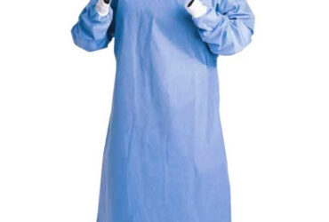 Extremity Pack, Includes: Absorbent Towel (on gown); (2) Impervious Gowns, X-Large; (3) Drape Towels, 6/cs
